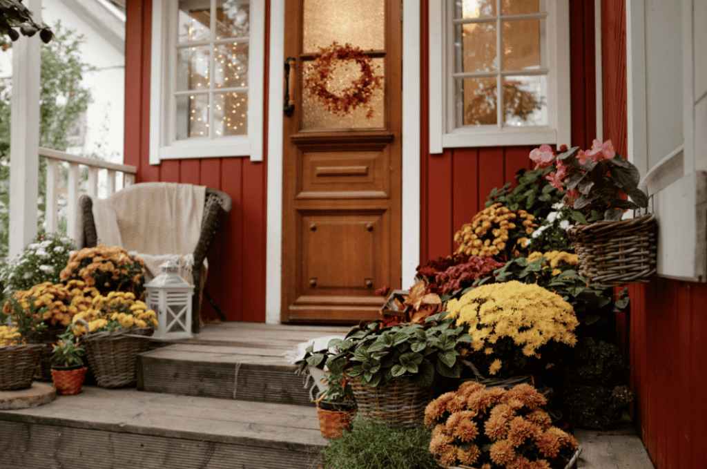7 Cozy Fall Porch Decor Ideas | Atlanta Porch & Patio